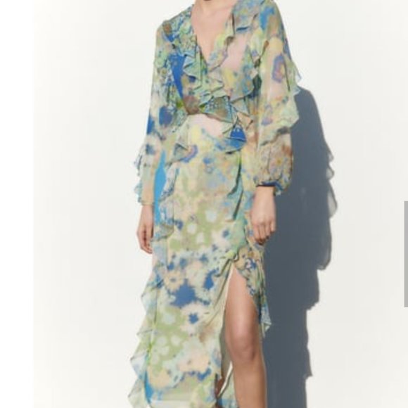 Zara Dresses & Skirts - Zara new dress with tages size large
